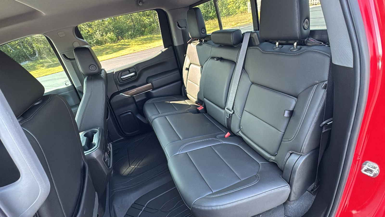 2019 Chevrolet Silverado 1500 LT Trail Boss 4WD Crew Cab 147 20