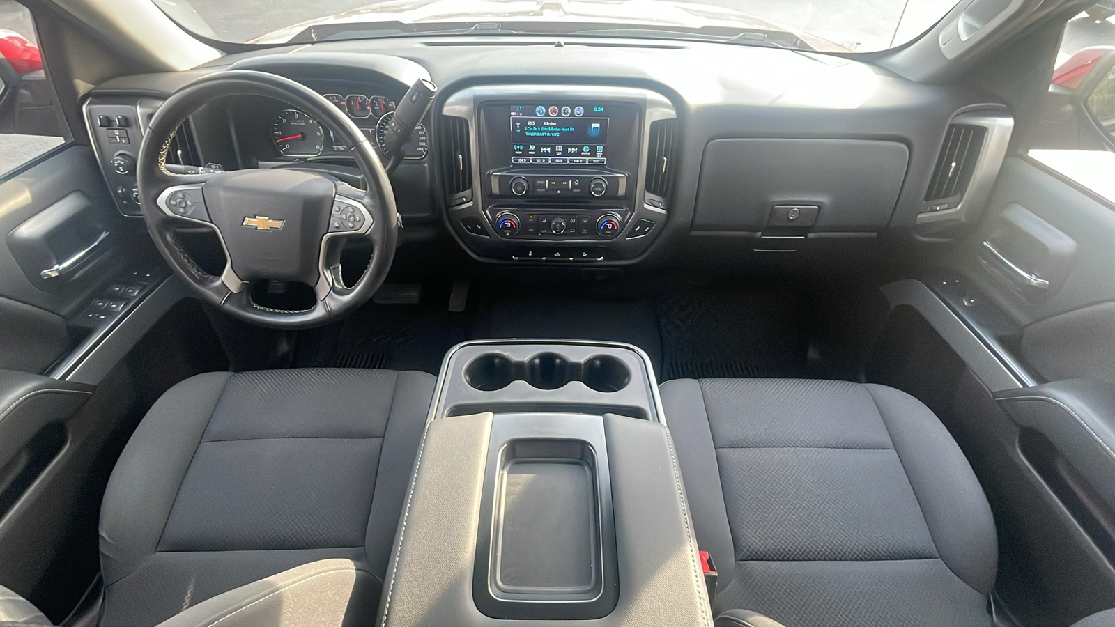 2018 Chevrolet Silverado 1500 LT 4WD Crew Cab 143.5 25