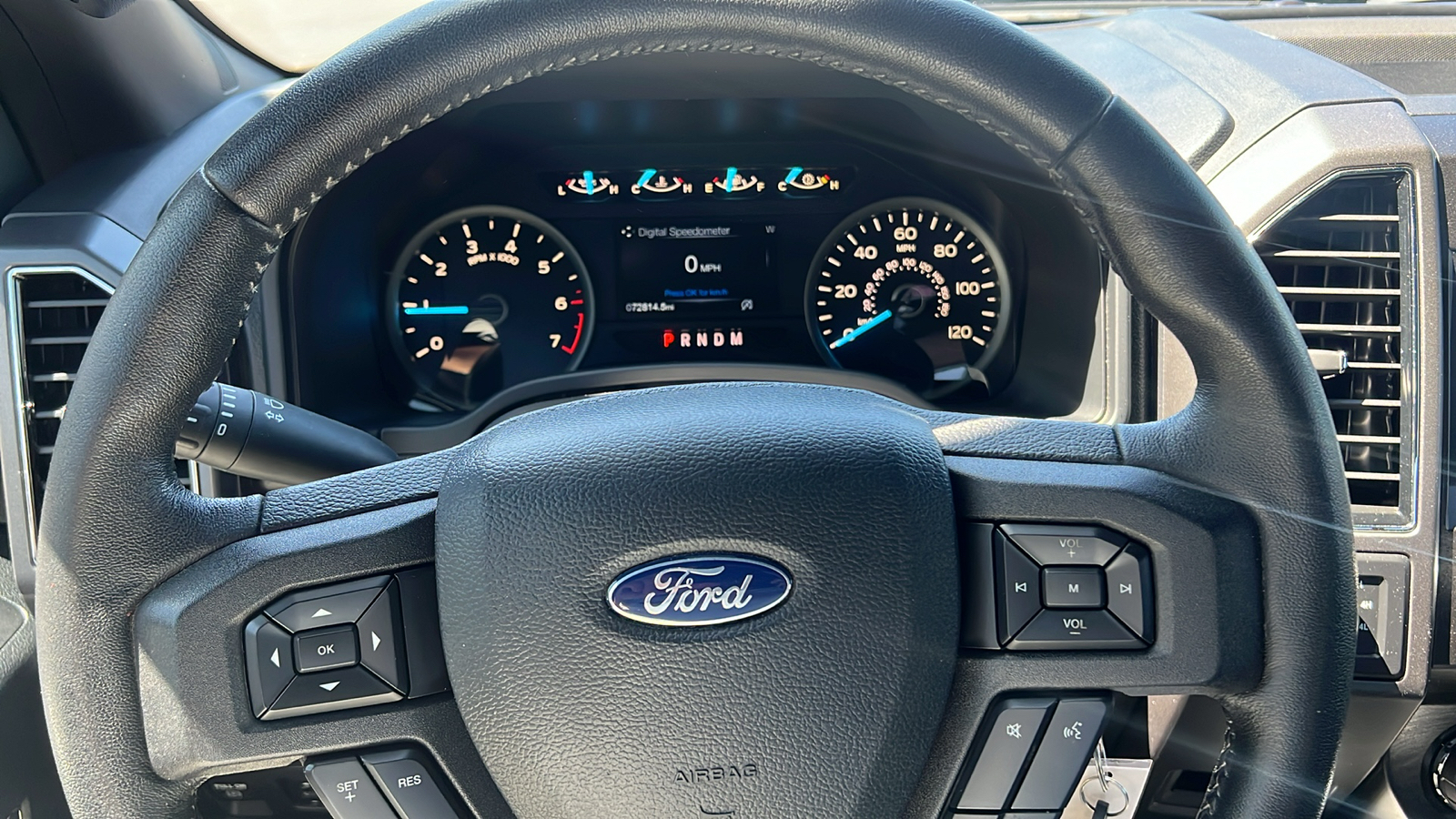 2018 Ford F-150 XLT 4WD SuperCrew 5.5 Box 9