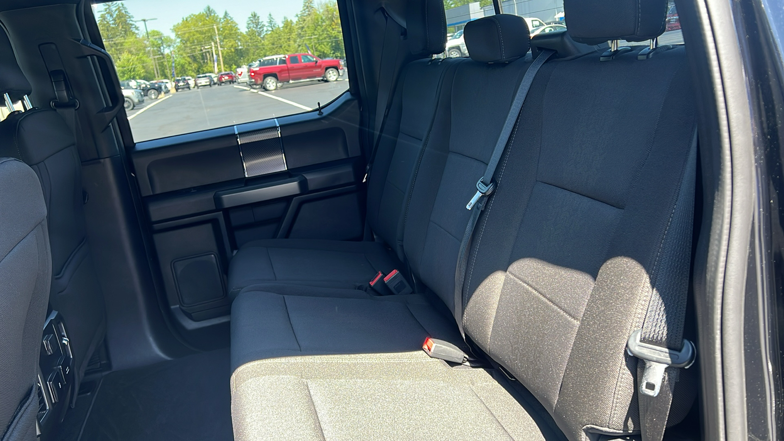 2018 Ford F-150 XLT 4WD SuperCrew 5.5 Box 21