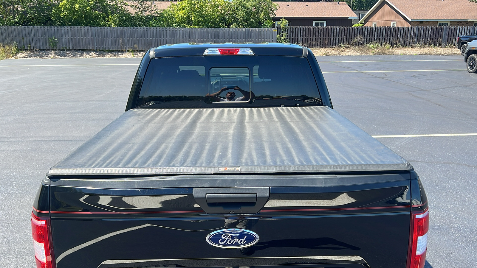 2018 Ford F-150 XLT 4WD SuperCrew 5.5 Box 26