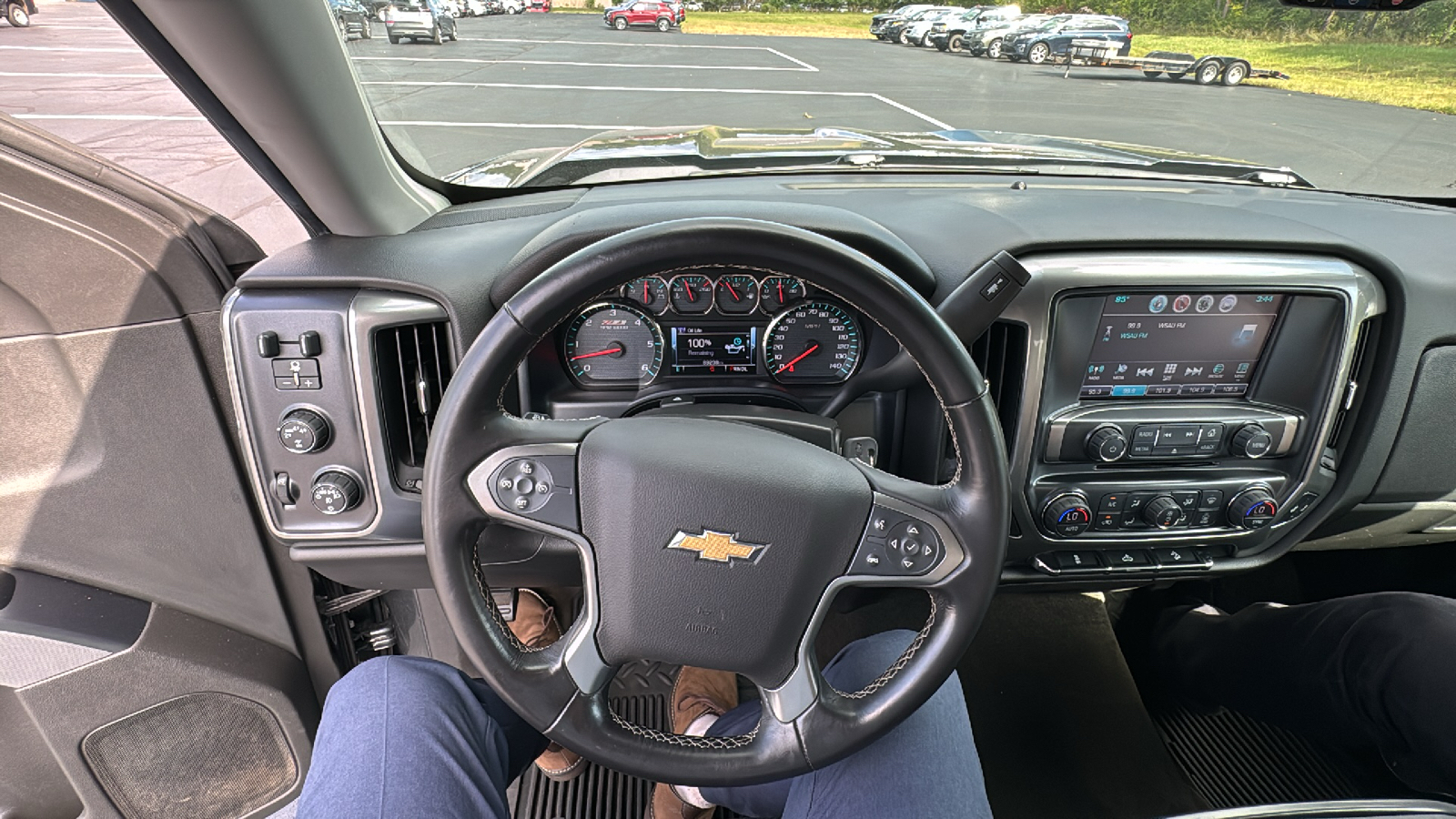 2017 Chevrolet Silverado 1500 LT 4WD Crew Cab 143.5 9