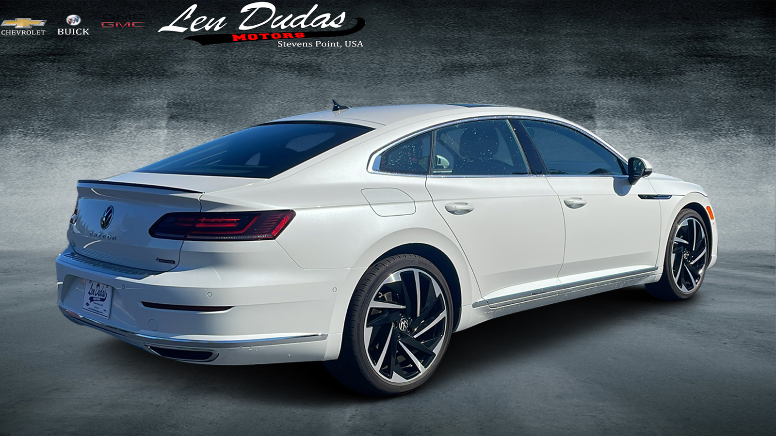 2023 Volkswagen Arteon SEL Premium R-Line 4