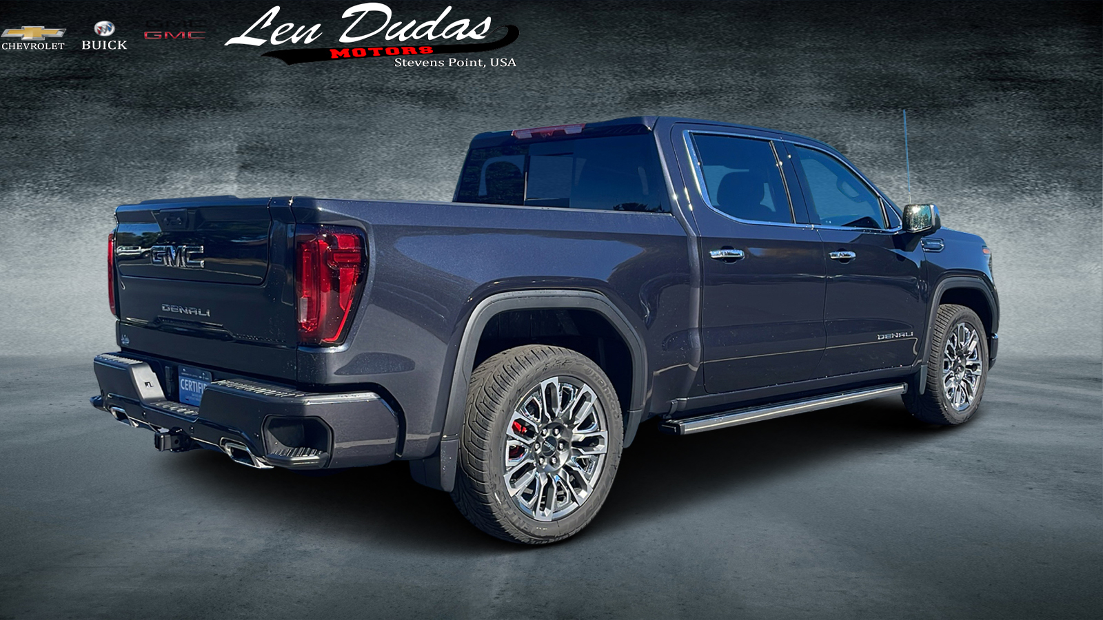 2024 GMC Sierra 1500 Denali Ultimate 4WD Crew Cab 147 4