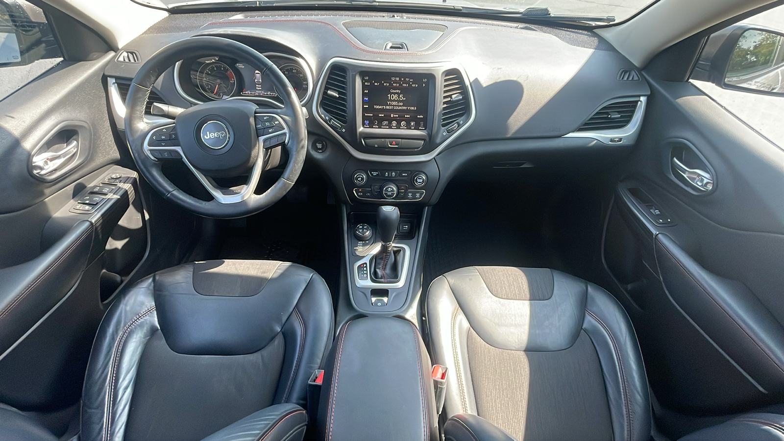 2016 Jeep Cherokee Trailhawk 21