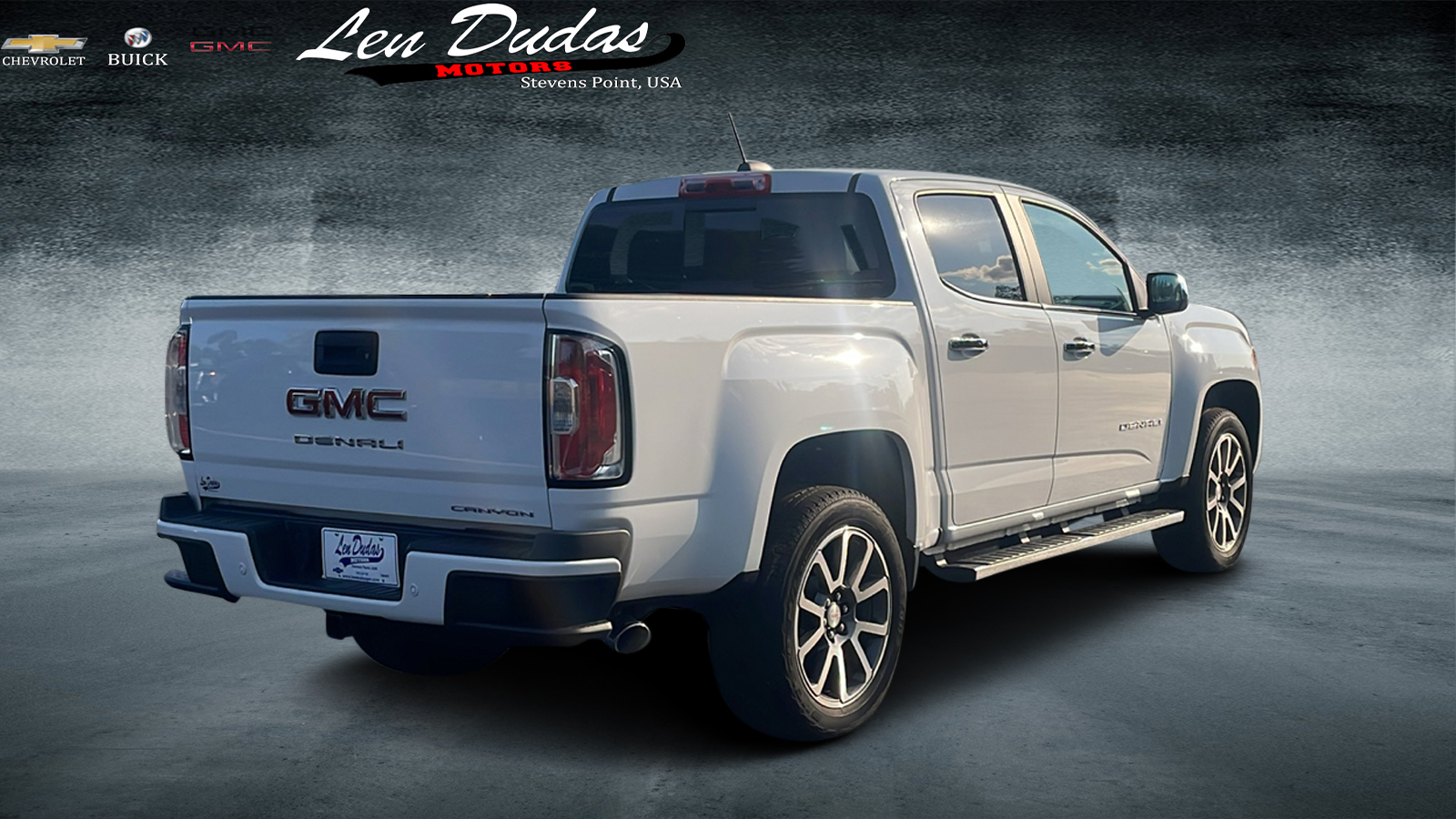 2021 GMC Canyon 4WD Denali Crew Cab 128 4