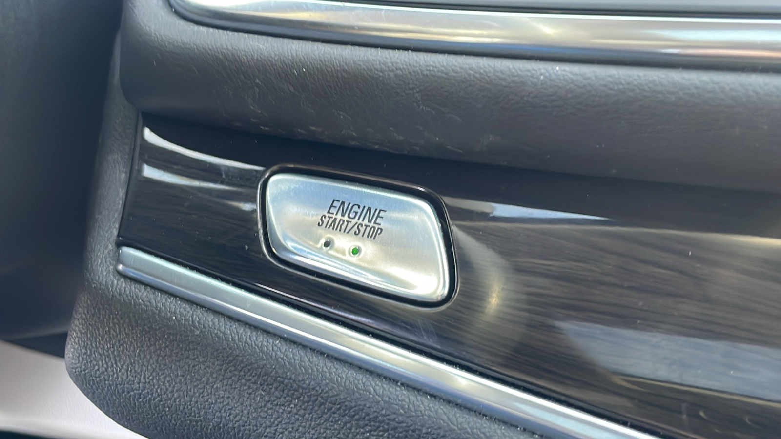 2021 Buick Enclave Essence 14