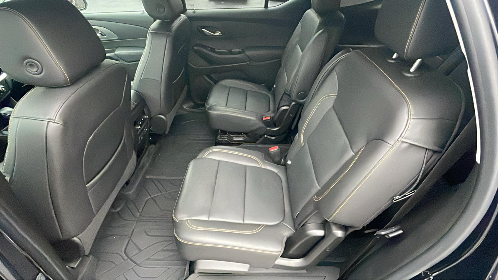 2021 Chevrolet Traverse LT Leather 22