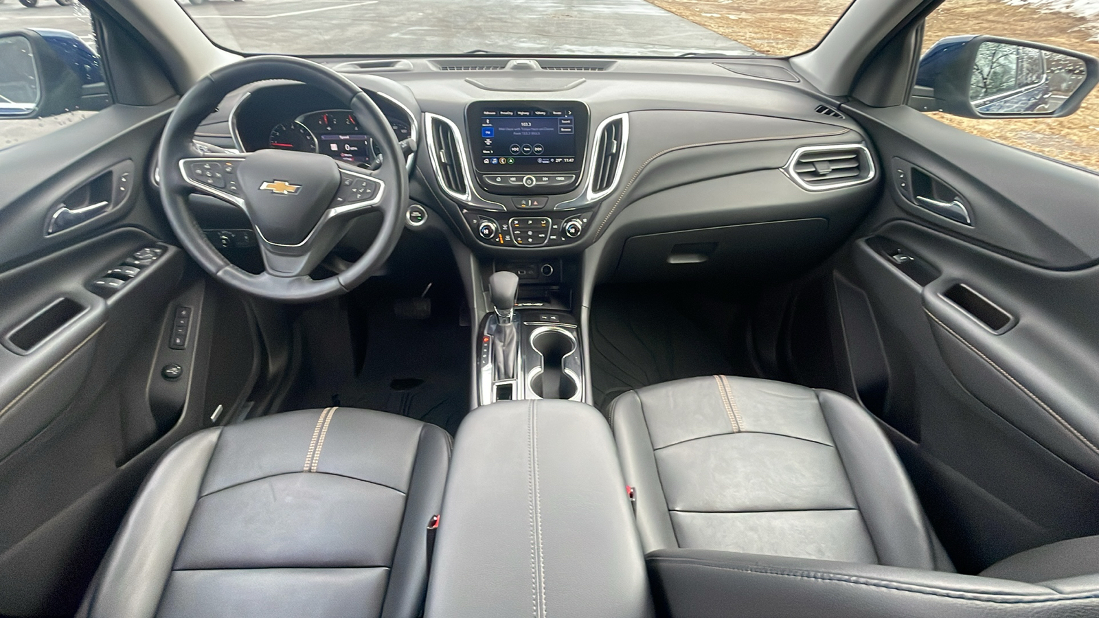 2022 Chevrolet Equinox Premier 24