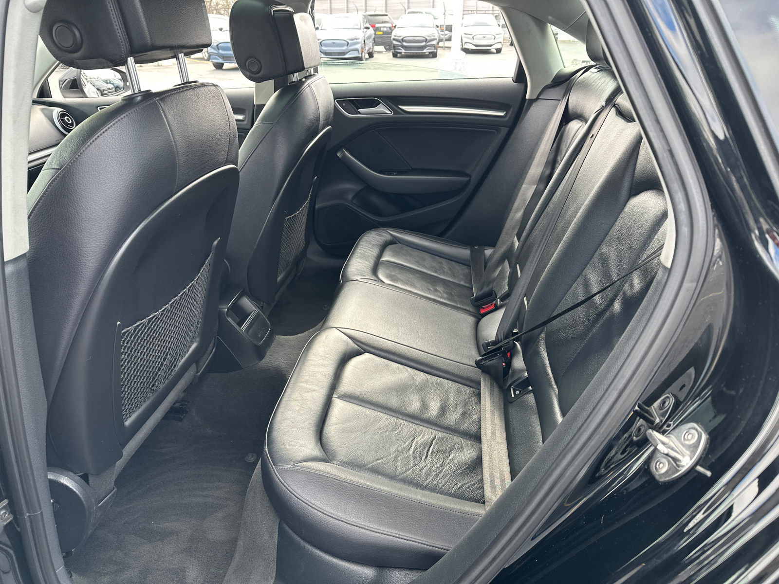 2015 Audi A3 1.8T Premium 32