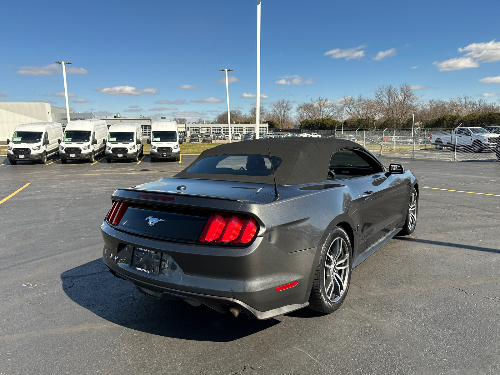2017 Ford Mustang EcoBoost Premium 8