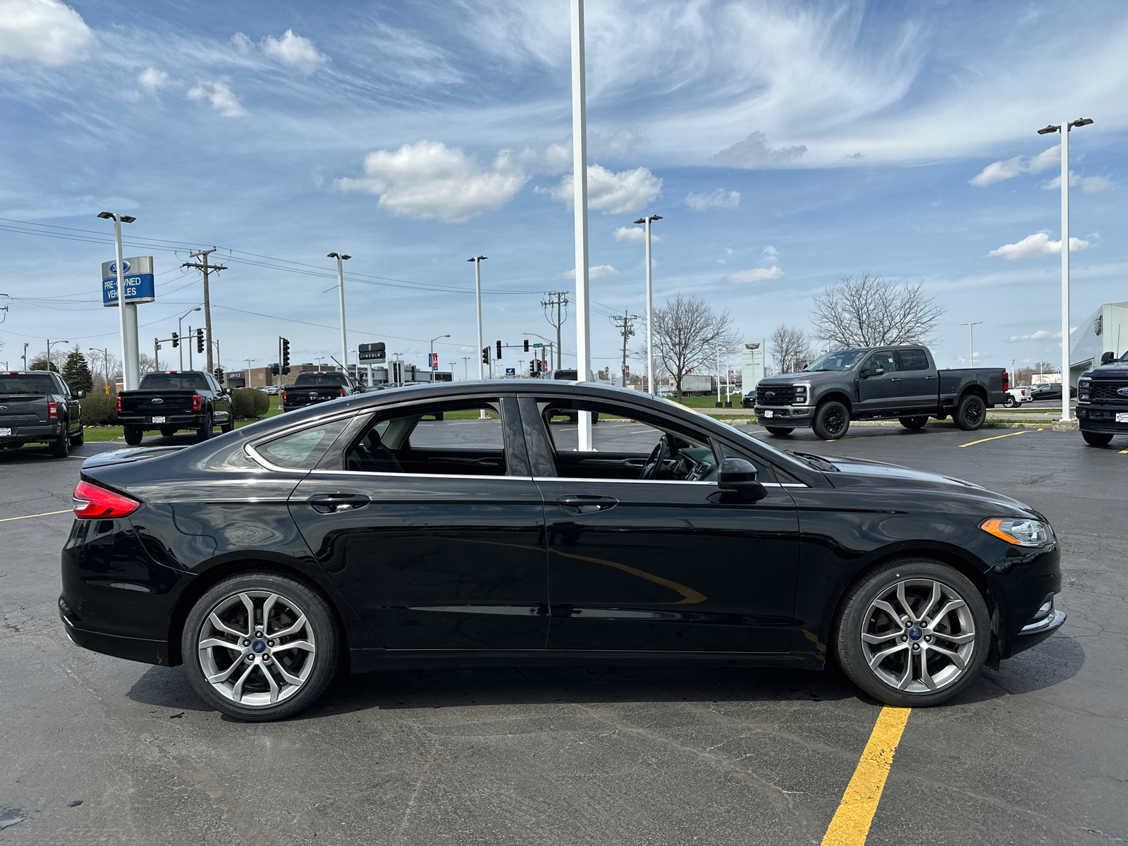 2017 Ford Fusion S 9