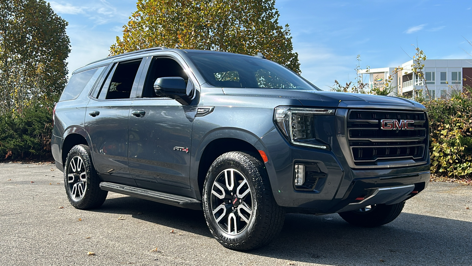 2021 GMC Yukon AT4 2