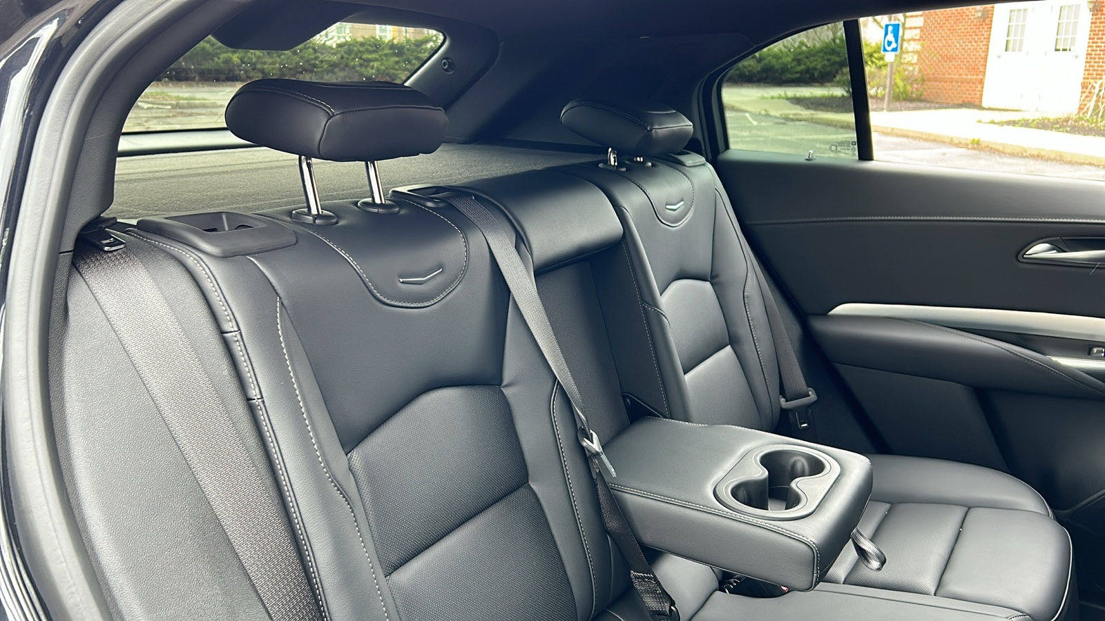2023 Cadillac XT4 Premium Luxury 7