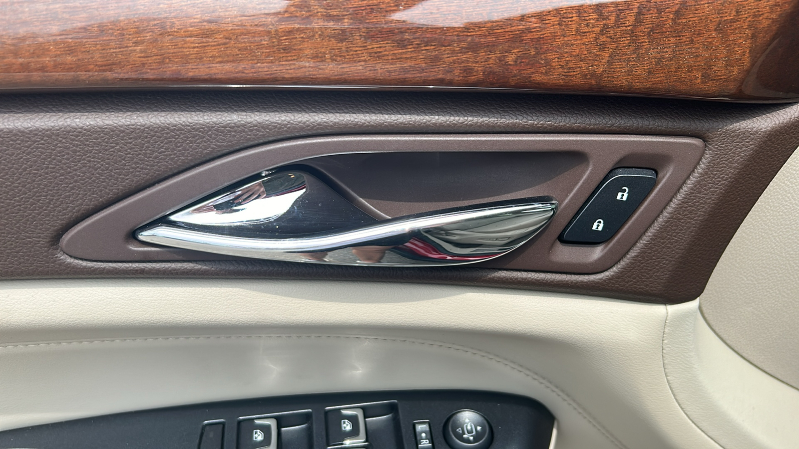 2015 Cadillac SRX Luxury 21