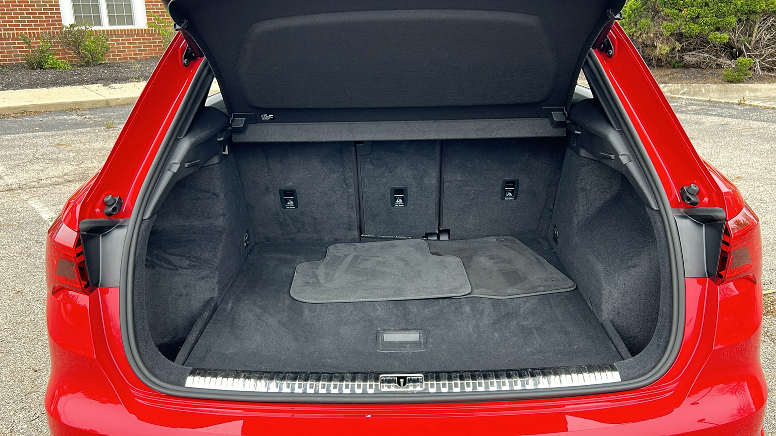 2023 Audi Q3 Premium 13