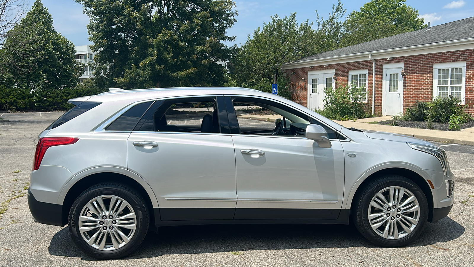 2019 Cadillac XT5 Premium Luxury 3