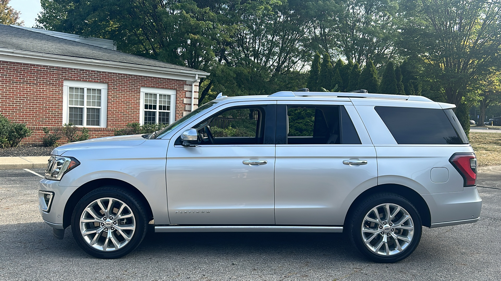 2019 Ford Expedition Platinum 16