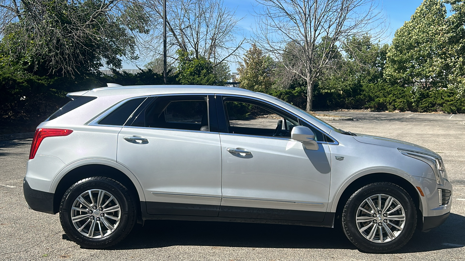 2017 Cadillac XT5 Luxury 3