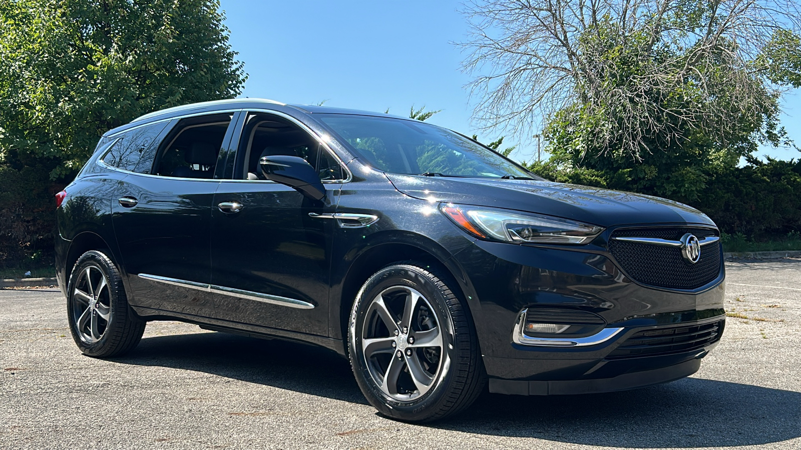 2021 Buick Enclave Essence 2