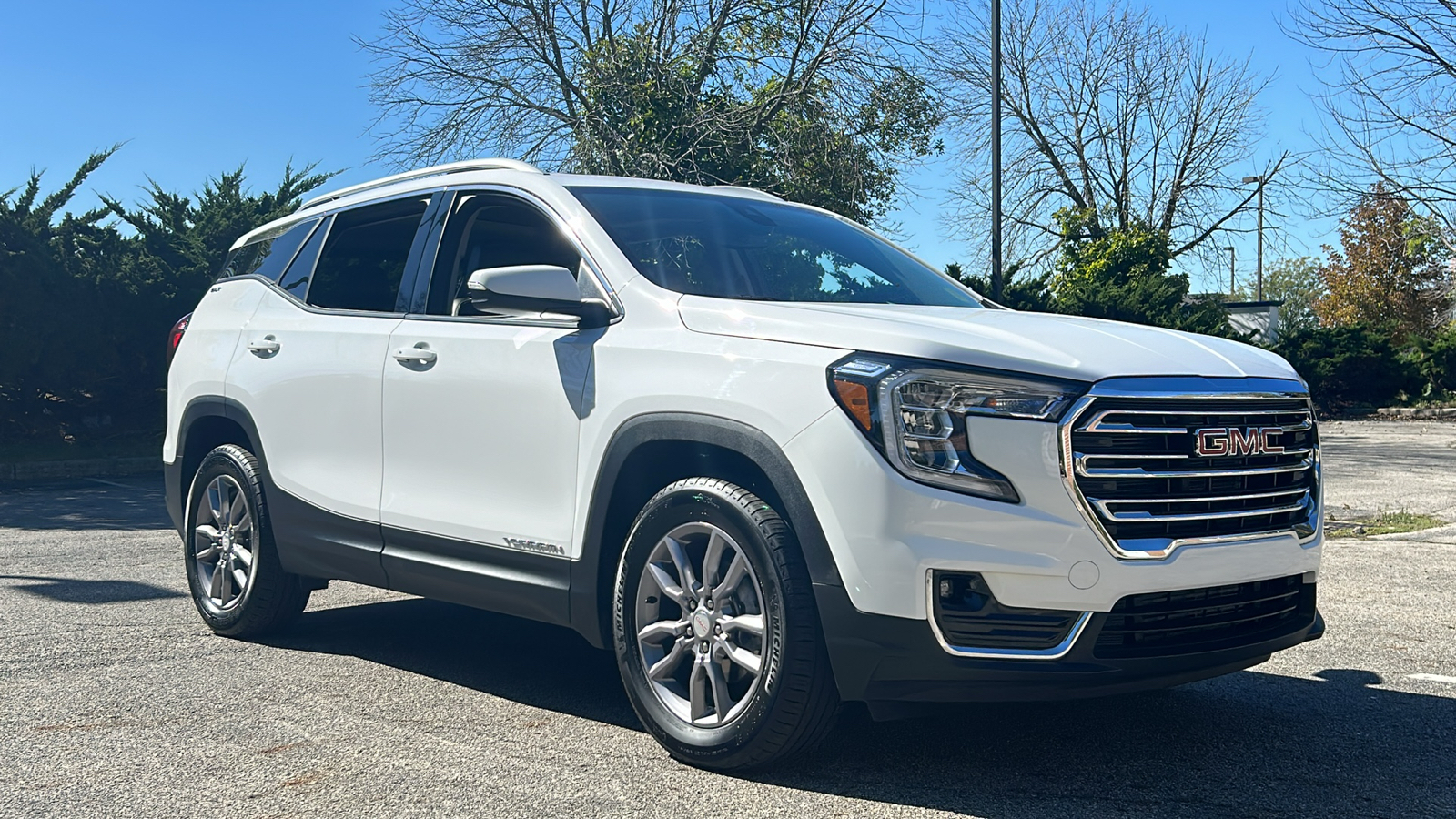 2023 GMC Terrain SLT 2