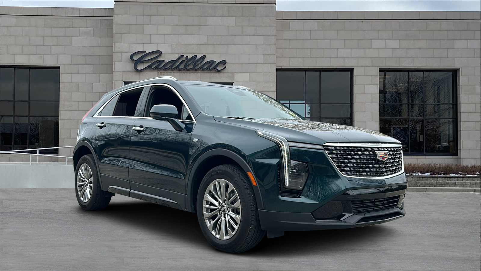 2024 Cadillac XT4 Premium Luxury 1