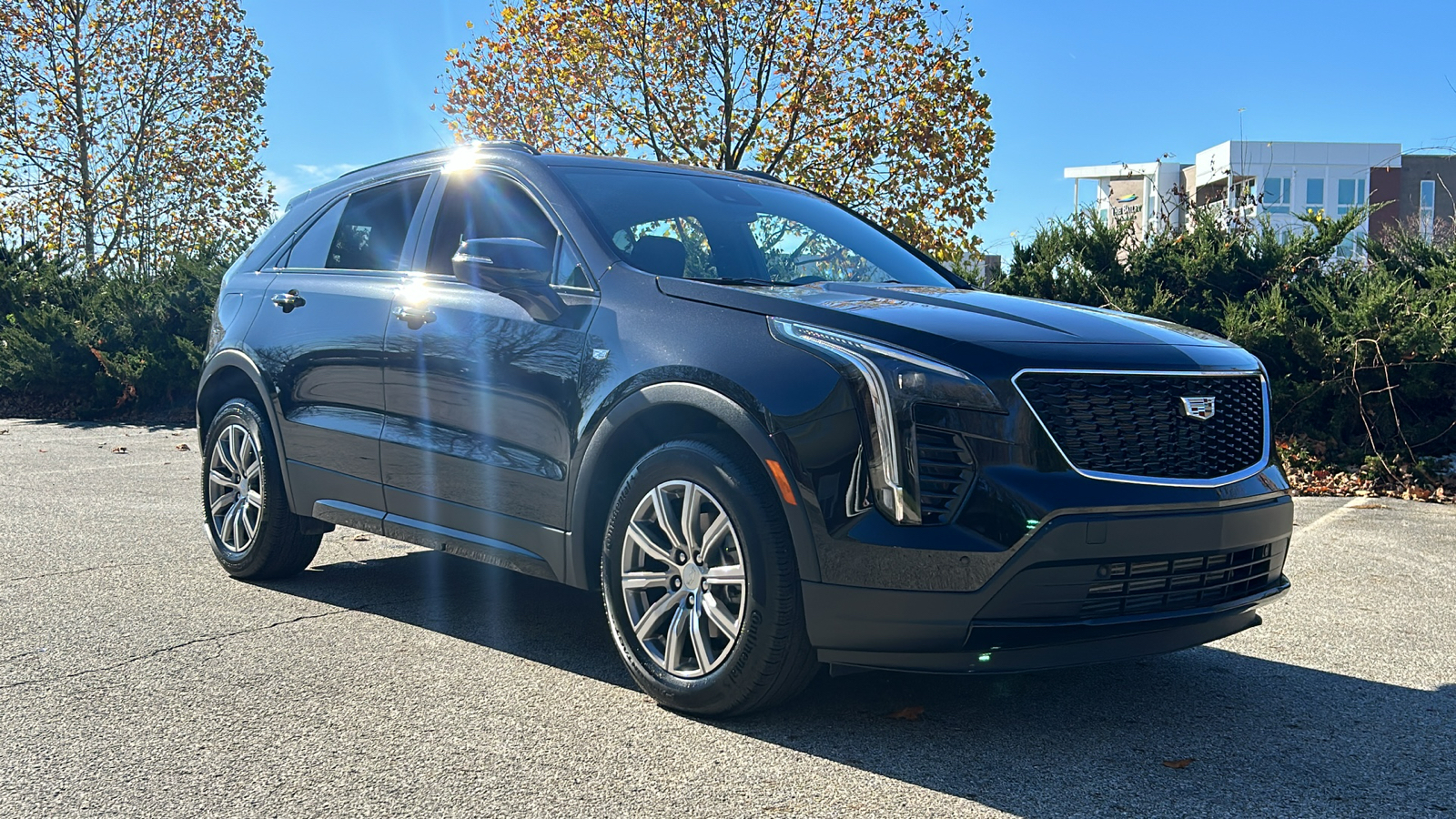 2023 Cadillac XT4 Sport 2