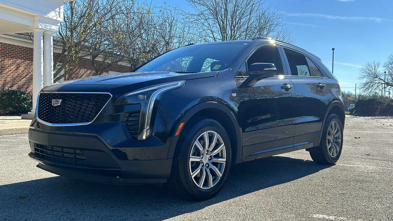 2023 Cadillac XT4 Sport 40