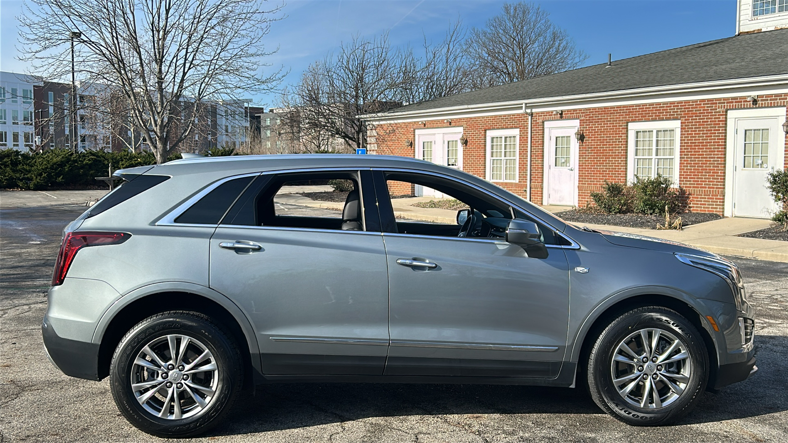 2023 Cadillac XT5 Premium Luxury 3