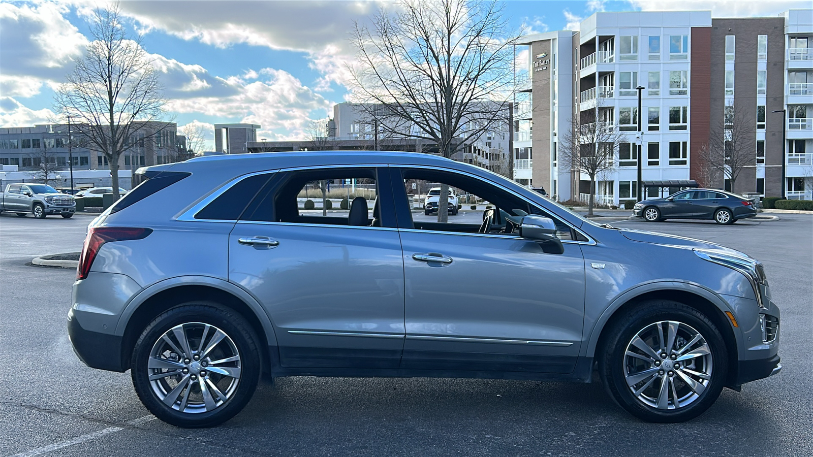 2024 Cadillac XT5 Premium Luxury 3