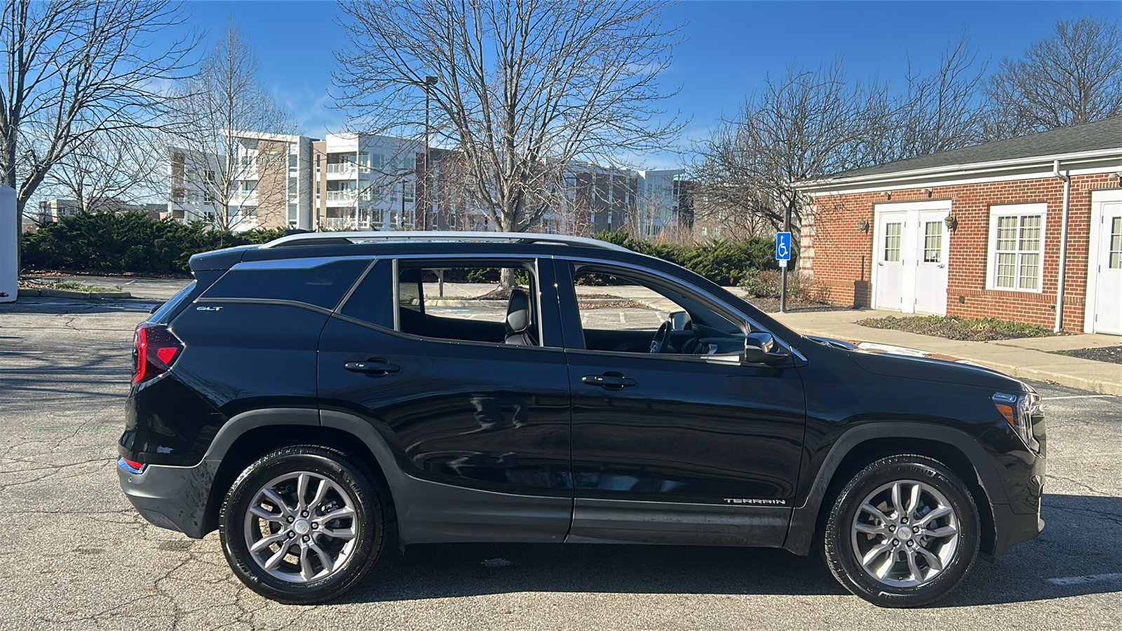 2024 GMC Terrain SLT 3