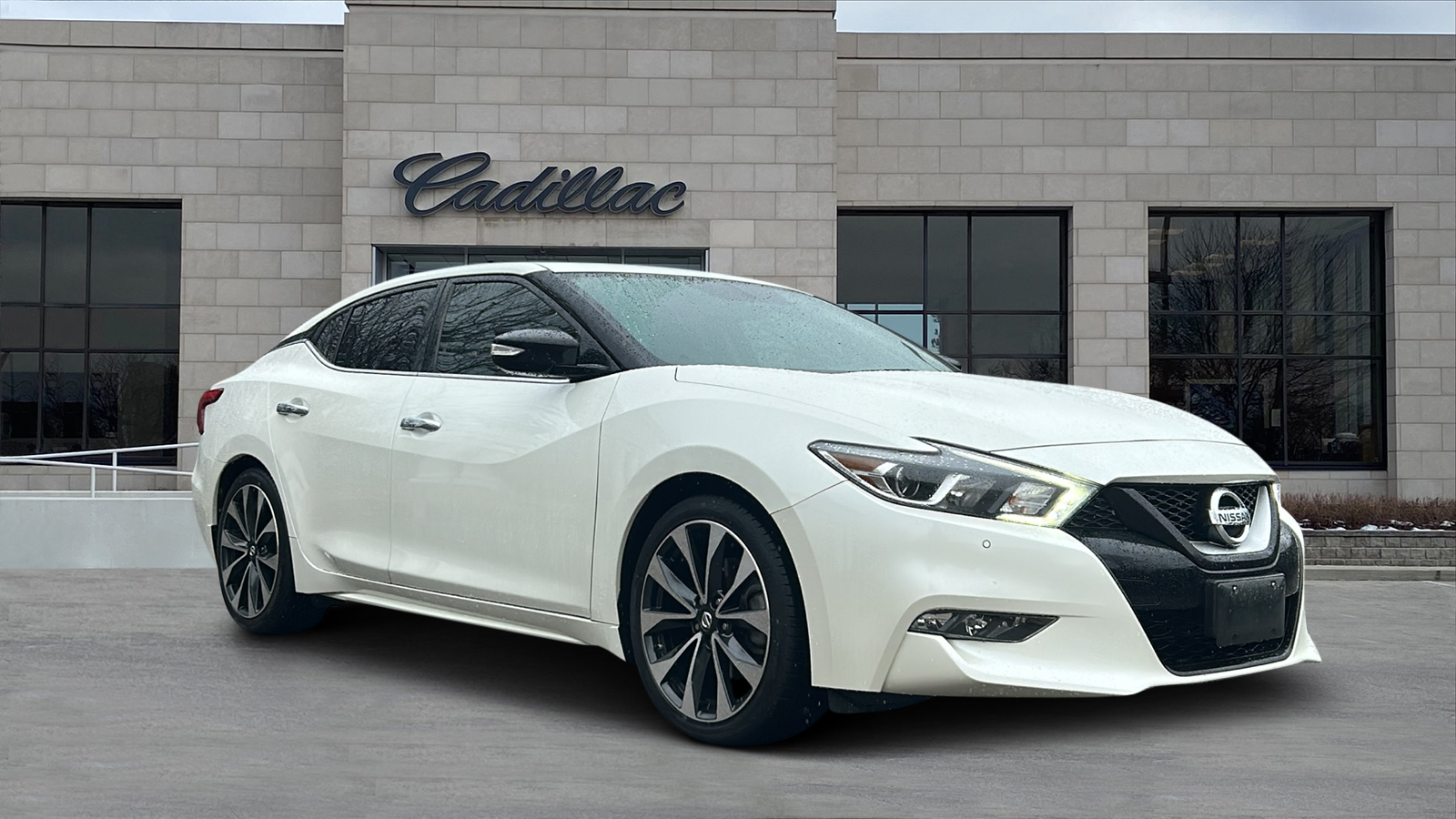 2017 Nissan Maxima SR 1