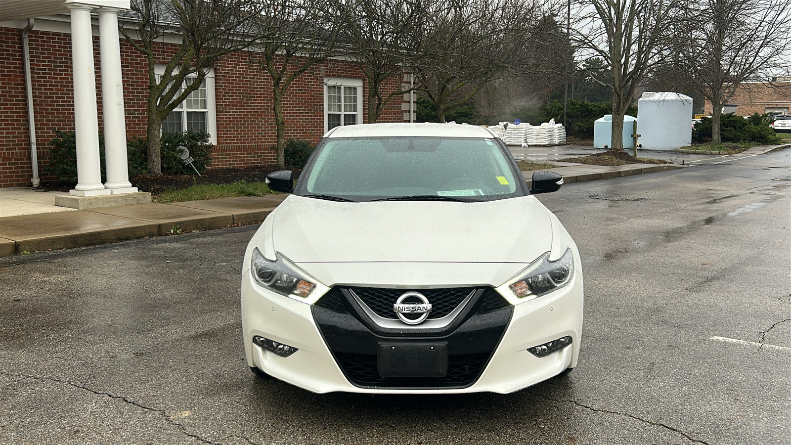 2017 Nissan Maxima SR 37