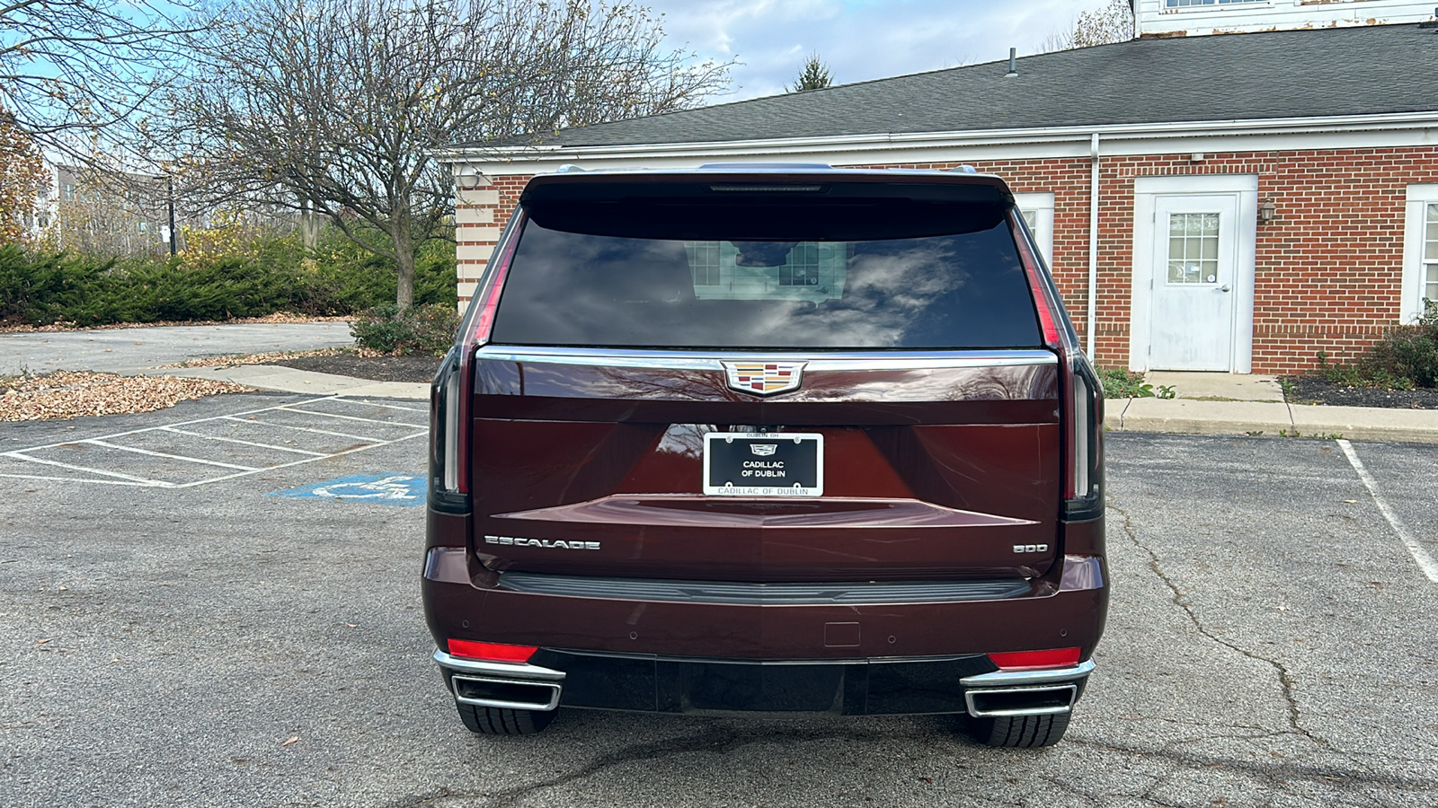 2022 Cadillac Escalade Luxury 11