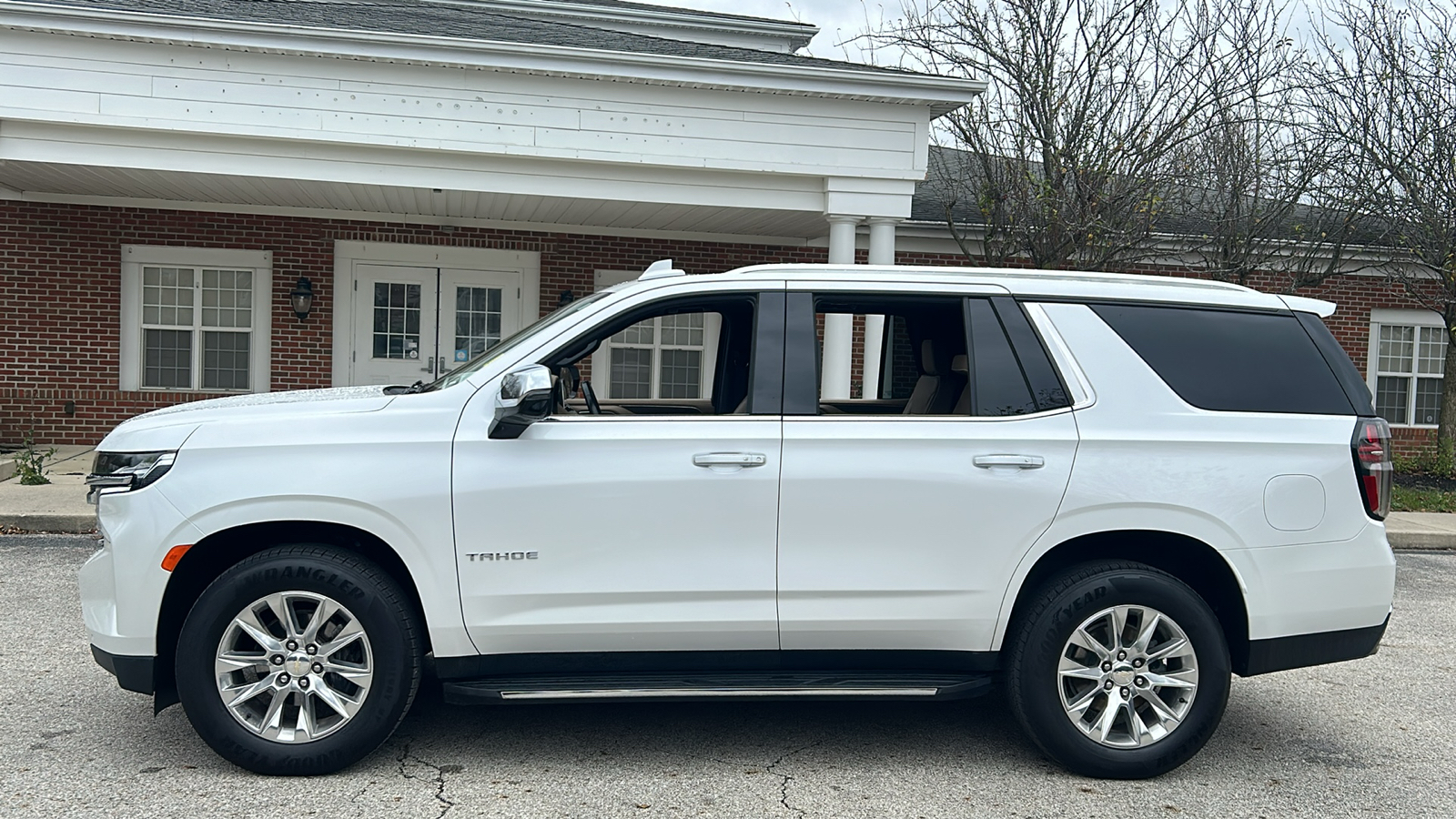 2021 Chevrolet Tahoe Premier 17