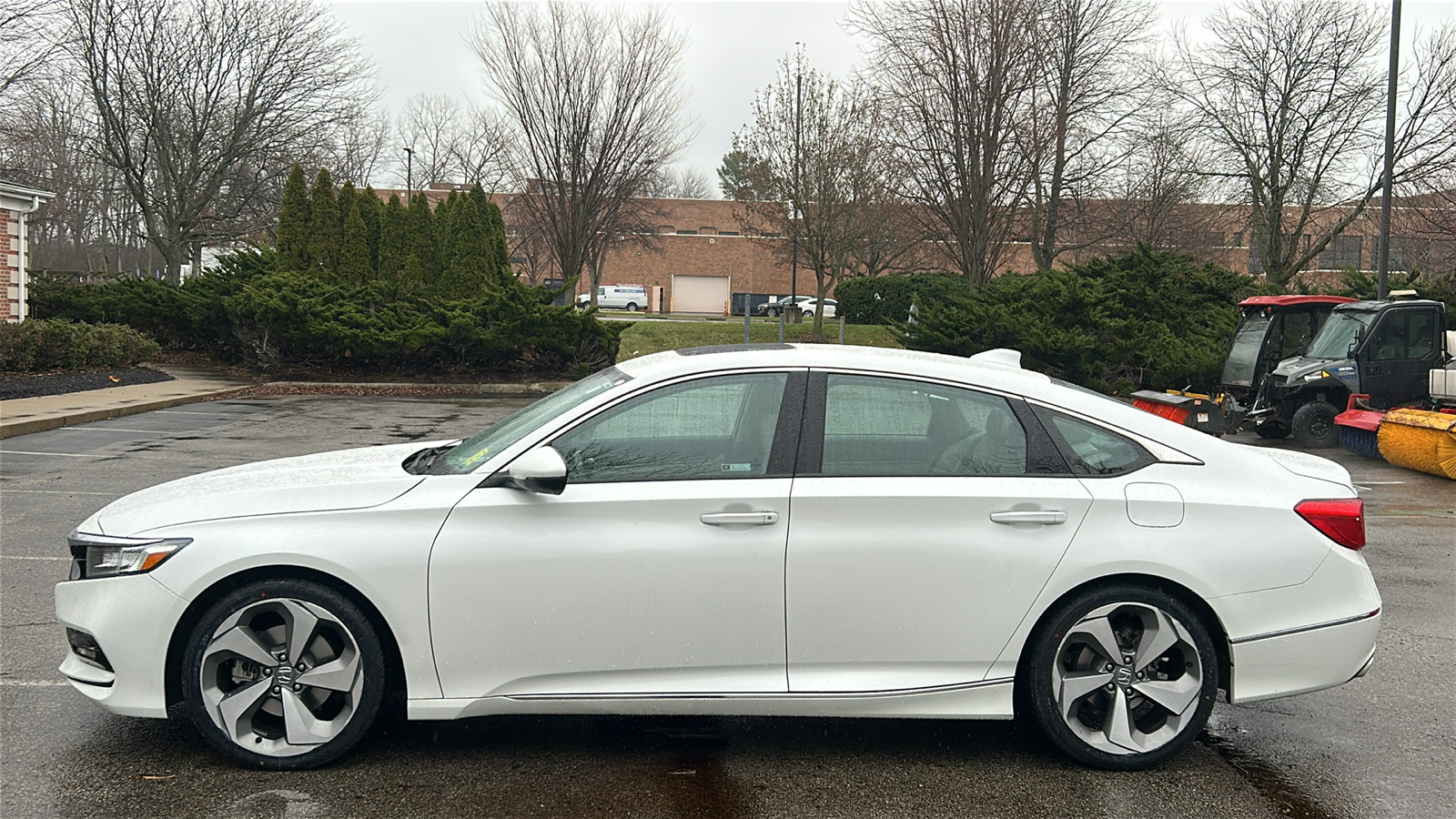 2019 Honda Accord Touring 2.0T 14