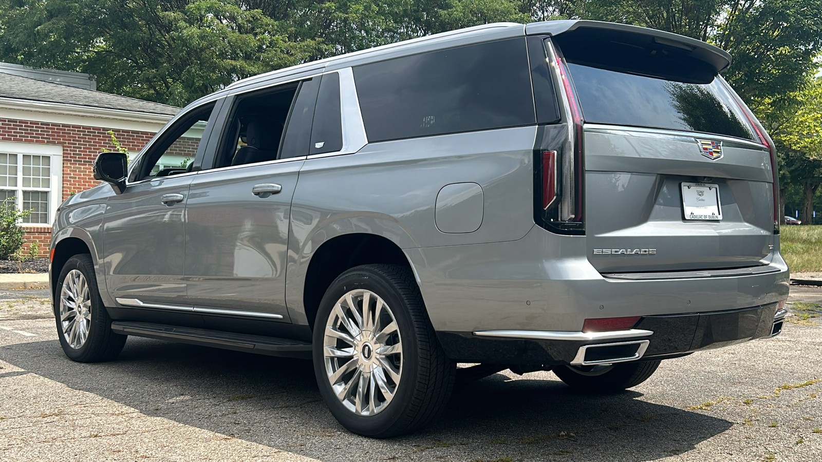 2024 Cadillac Escalade ESV Premium 15