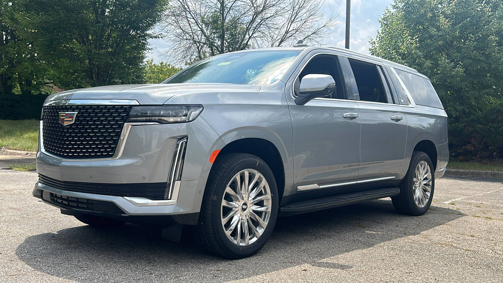 2024 Cadillac Escalade ESV Premium 40