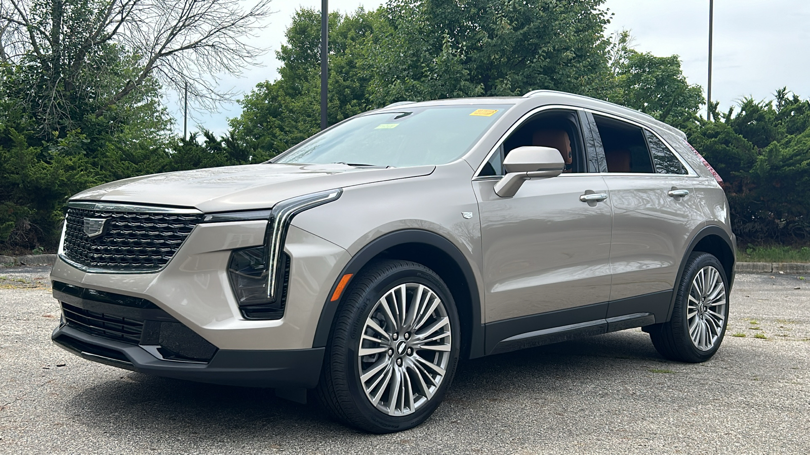 2024 Cadillac XT4 Premium Luxury 41