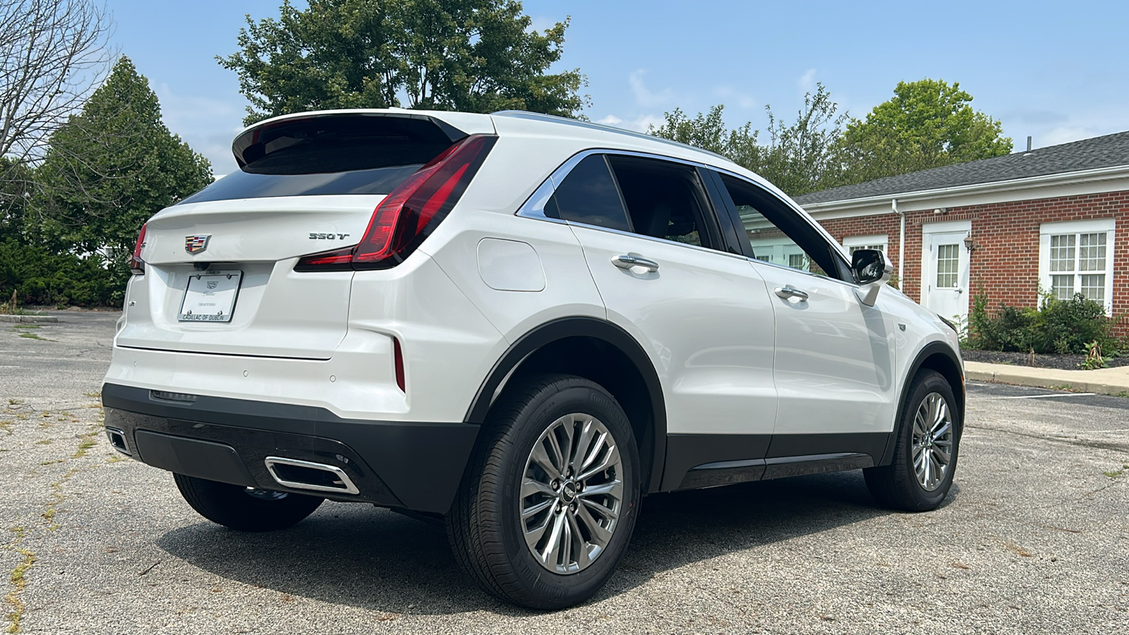 2024 Cadillac XT4 Premium Luxury 10