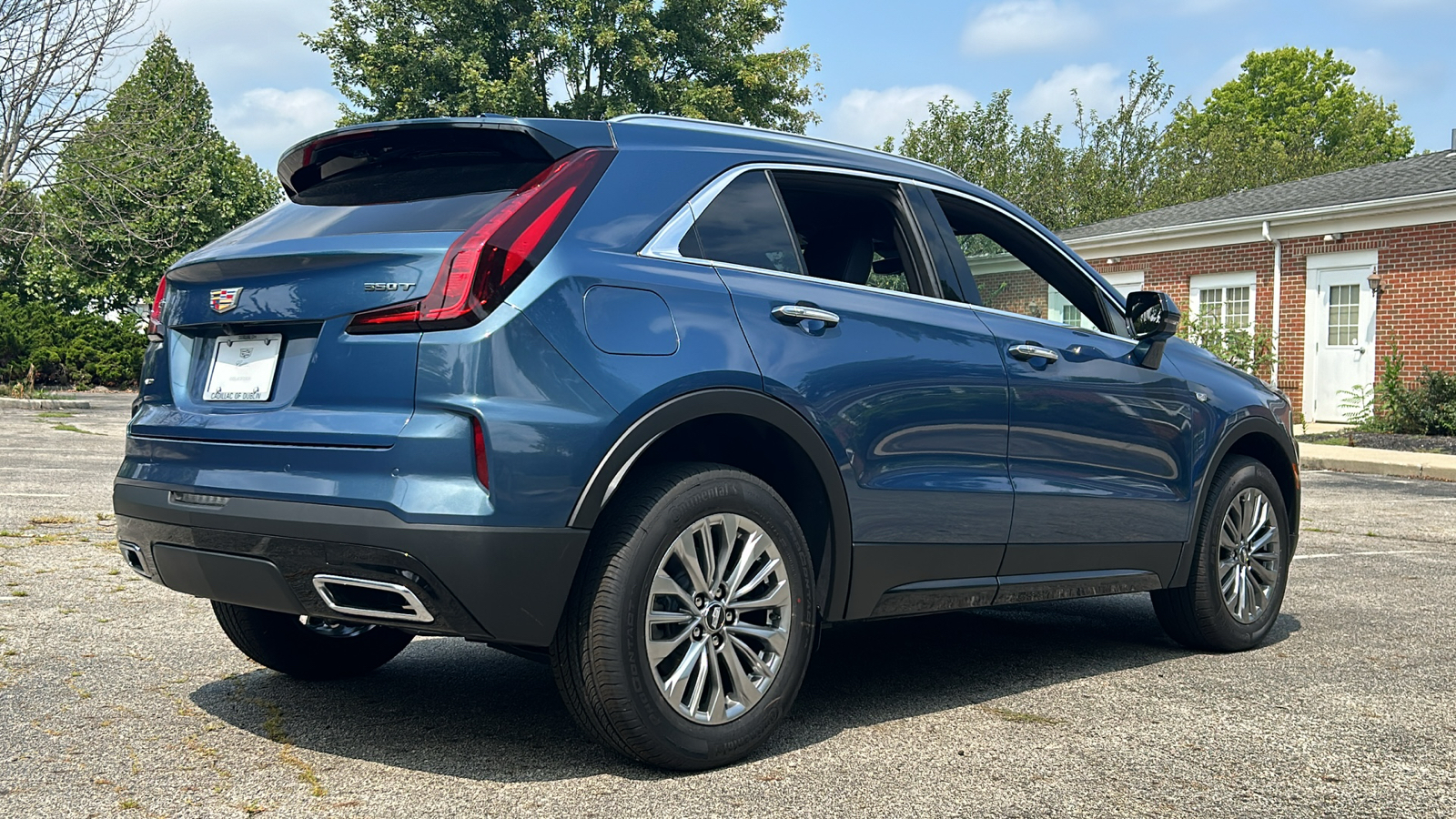 2024 Cadillac XT4 Premium Luxury 10