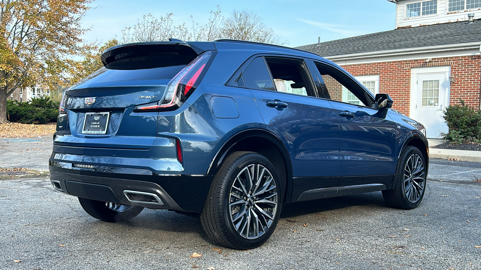 2024 Cadillac XT4 Sport 10