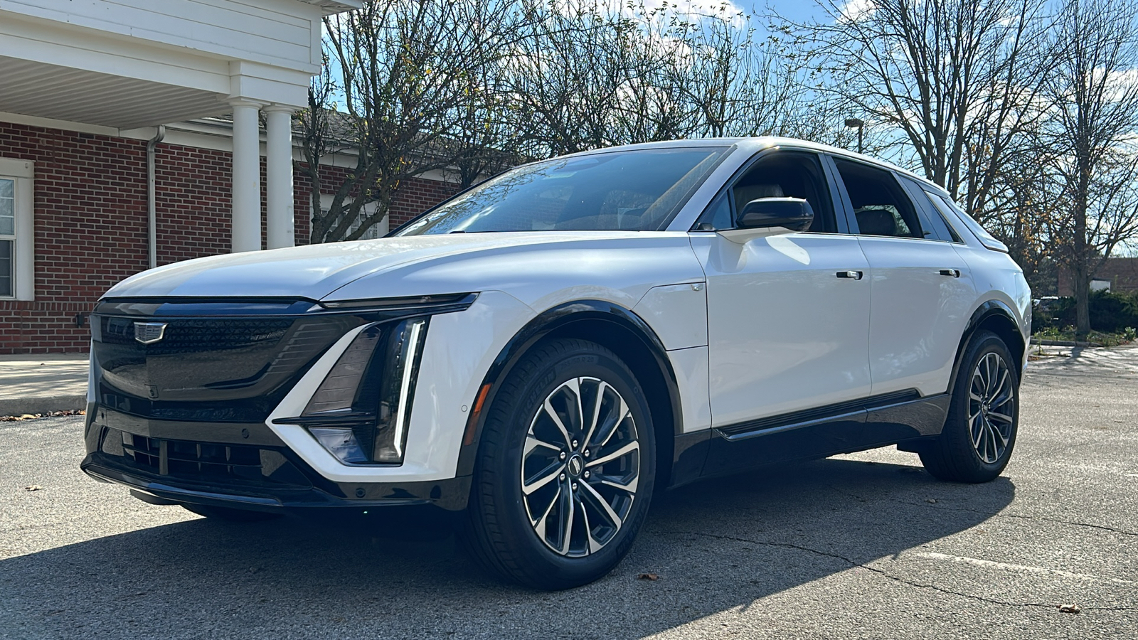 2025 Cadillac LYRIQ Sport 40