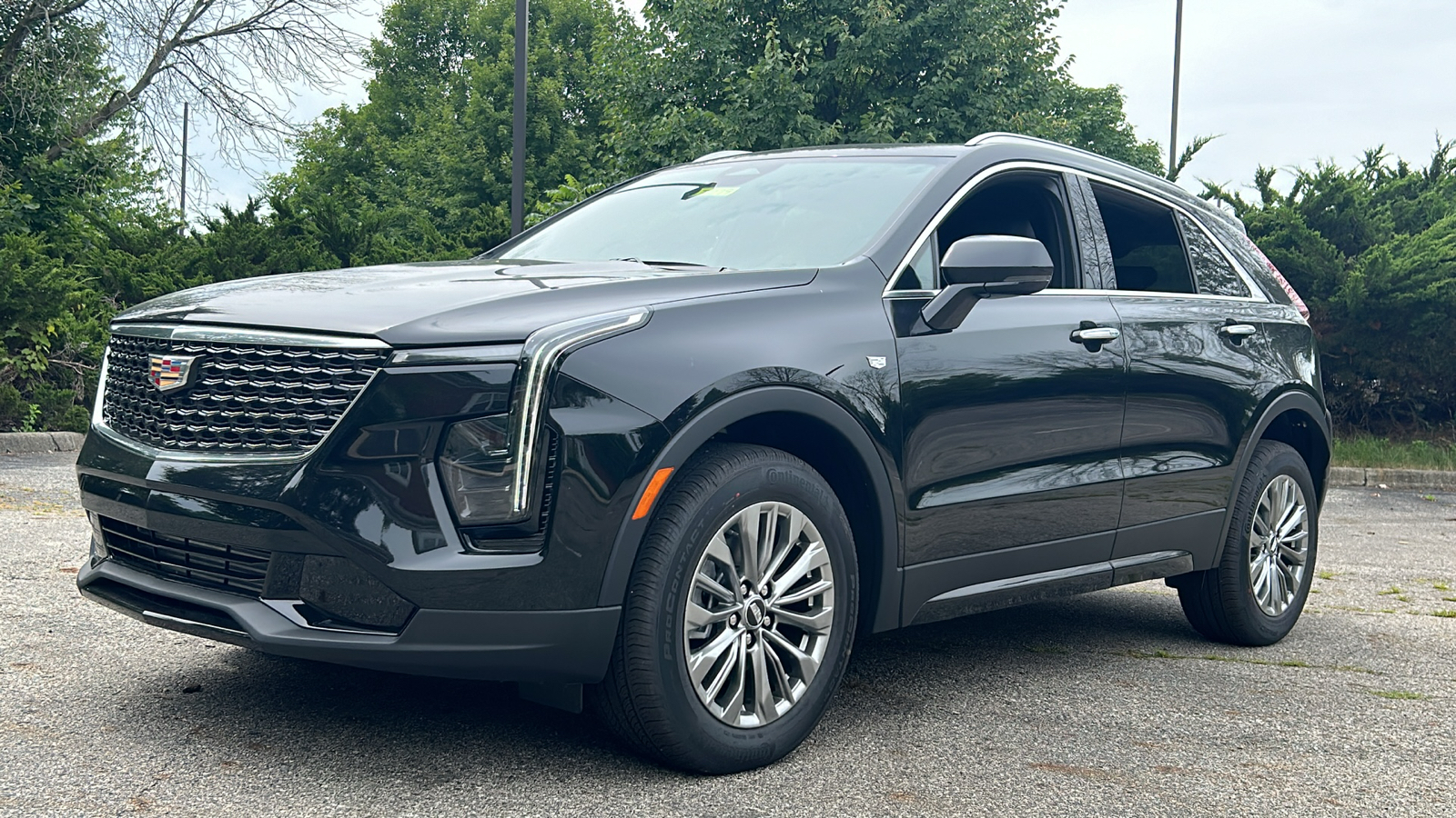 2024 Cadillac XT4 Premium Luxury 41