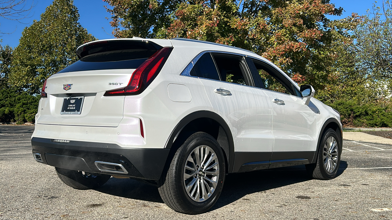 2025 Cadillac XT4 Premium Luxury 11