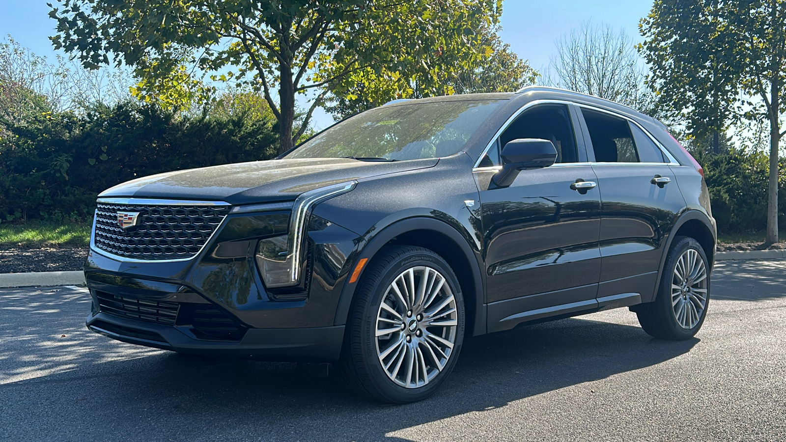 2025 Cadillac XT4 Premium Luxury 41