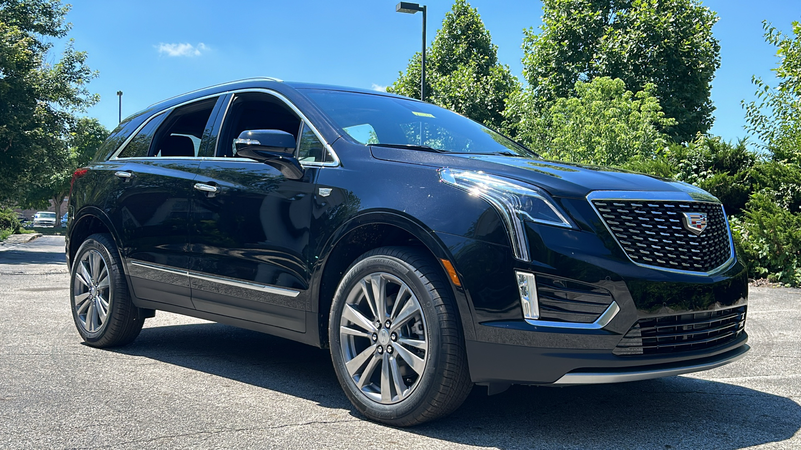 2024 Cadillac XT5 Premium Luxury 2