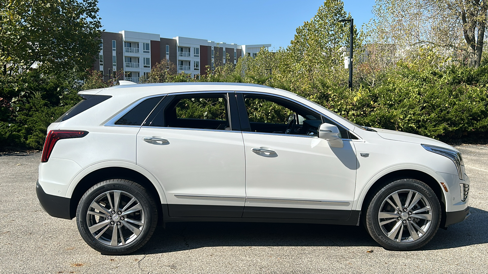 2025 Cadillac XT5 Premium Luxury 3