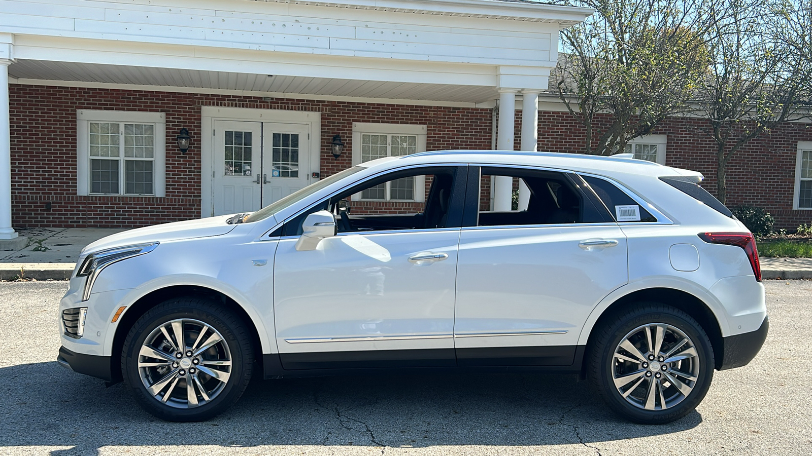 2025 Cadillac XT5 Premium Luxury 16