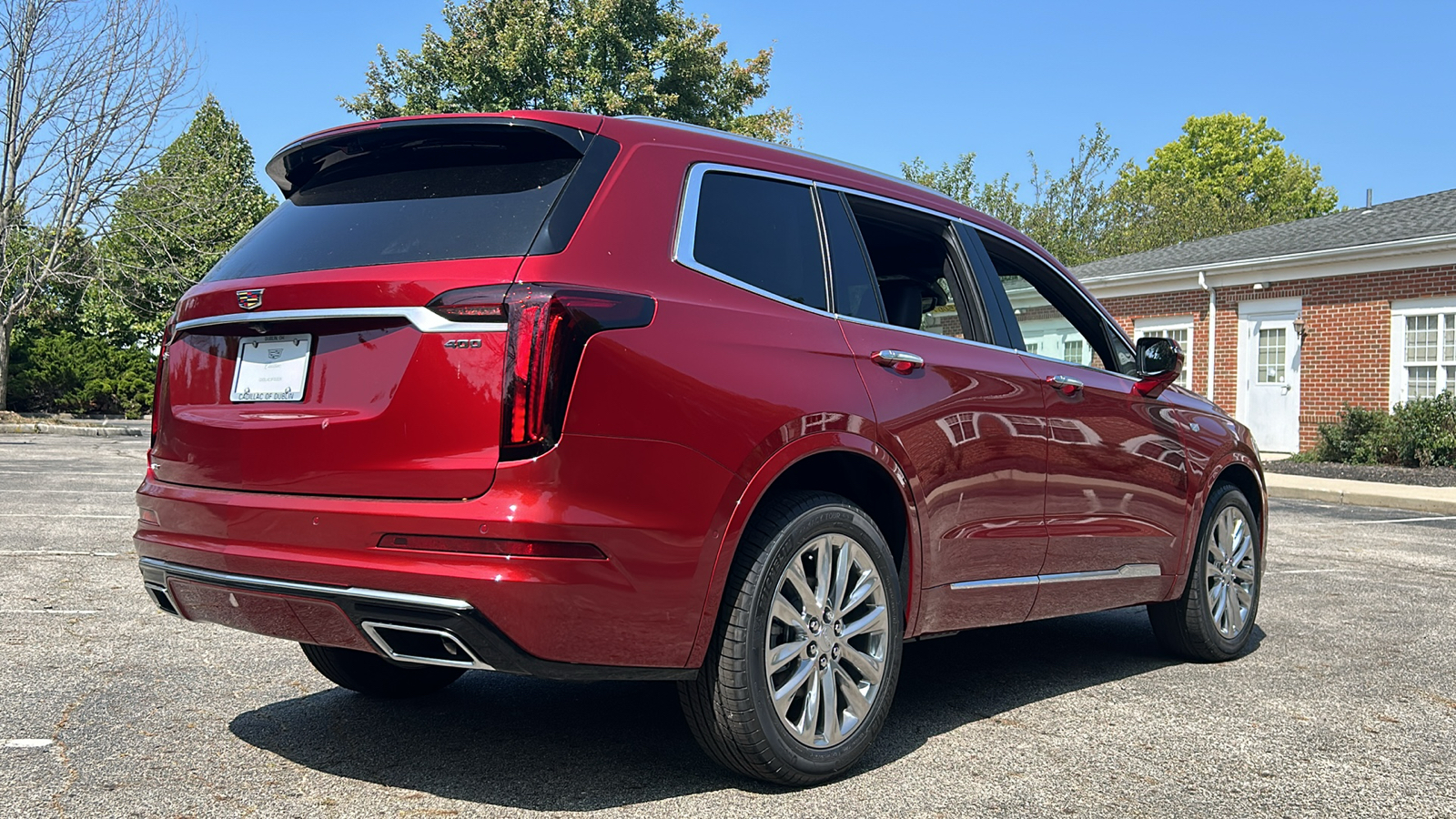 2025 Cadillac XT6 Premium Luxury 10